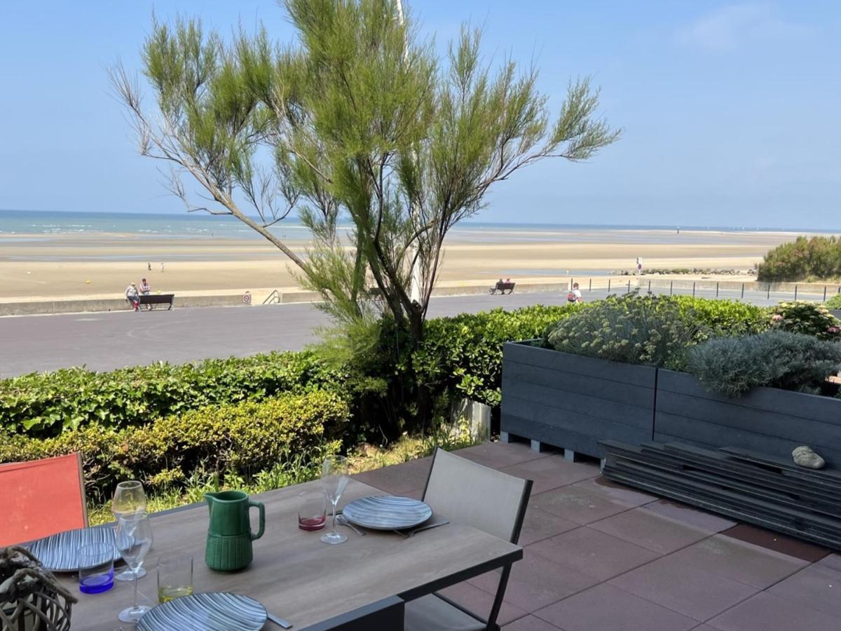 Appartement 2P, Rez-De-Jardin, Acces Plage, Animaux Ok, Parking, Internet Inclus - Fr-1-487-355 Cabourg Buitenkant foto