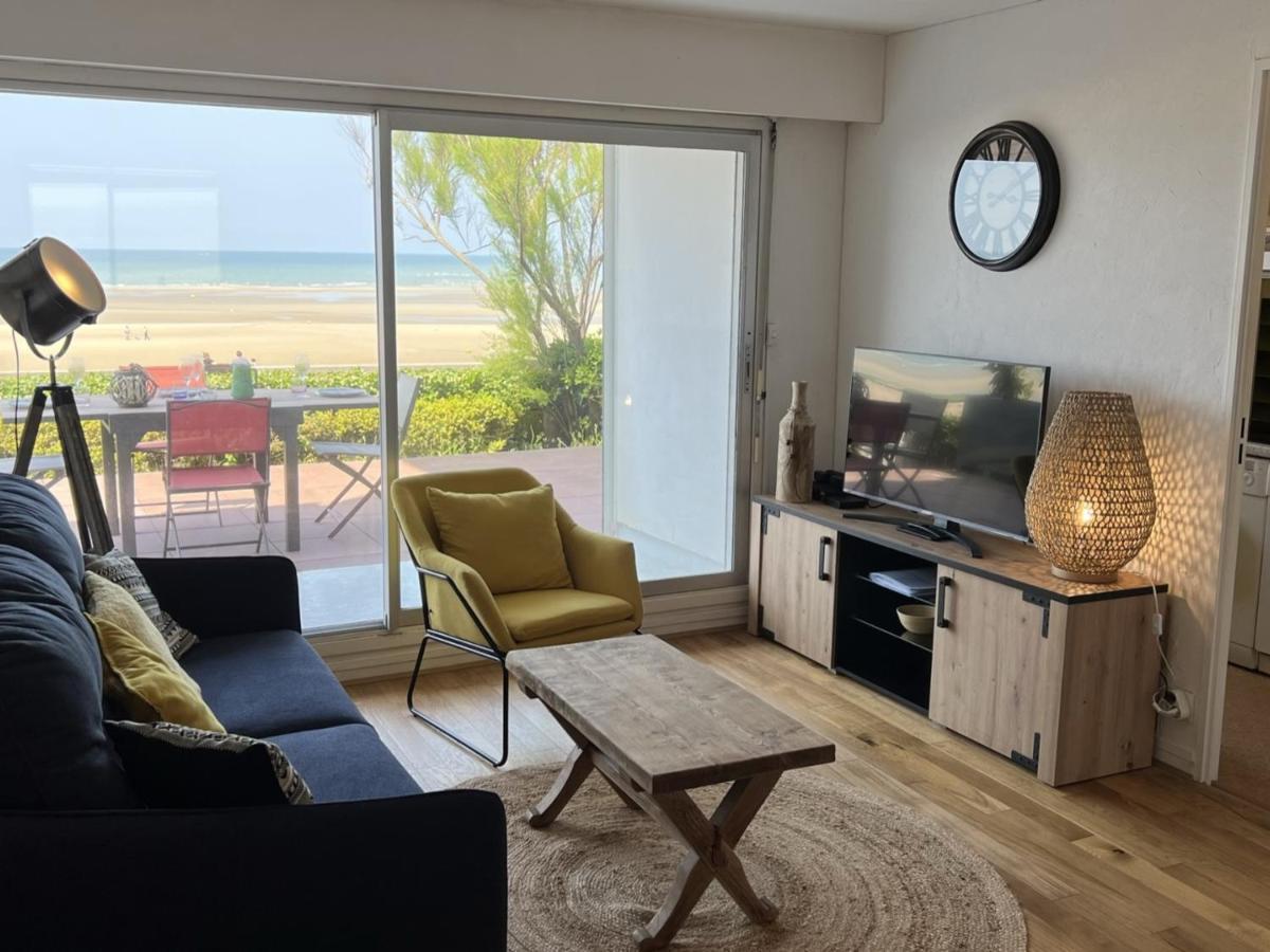 Appartement 2P, Rez-De-Jardin, Acces Plage, Animaux Ok, Parking, Internet Inclus - Fr-1-487-355 Cabourg Buitenkant foto